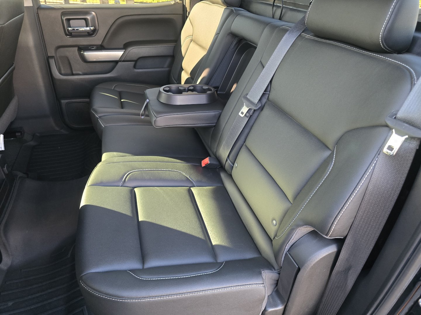 Certified 2018 Chevrolet Silverado 1500 LT w/ All Star Edition AWD/4WD image 30