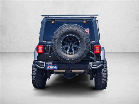 Used 2019 Jeep Wrangler Unlimited Rubicon AWD/4WD image 7