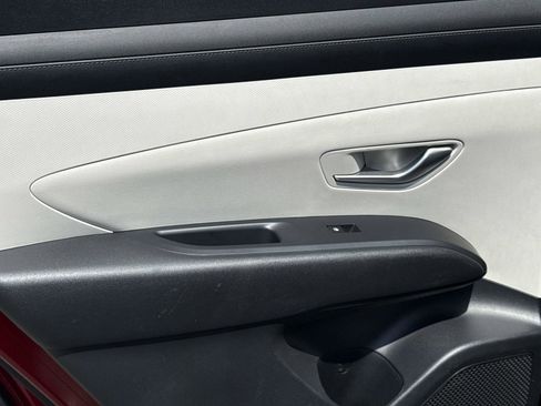 Used 2025 Hyundai Tucson SEL image 14