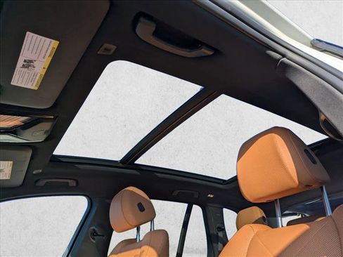 Used 2024 BMW X5 xDrive50e w/ M Sport Package image 16