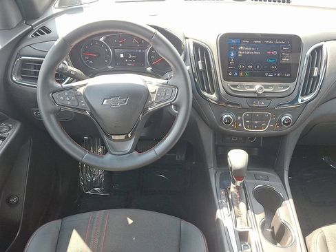 Certified 2024 Chevrolet Equinox RS FWD image 12