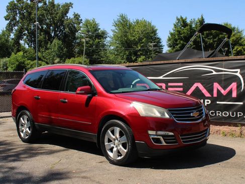 Used 2014 Chevrolet Traverse LTZ AWD/4WD image 4