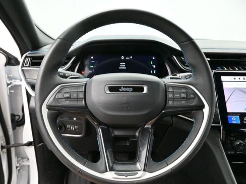 Used 2022 Jeep Grand Cherokee Trailhawk AWD/4WD image 15
