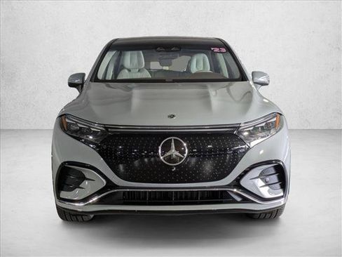 Certified 2023 Mercedes-Benz EQS 580 4MATIC SUV image 2