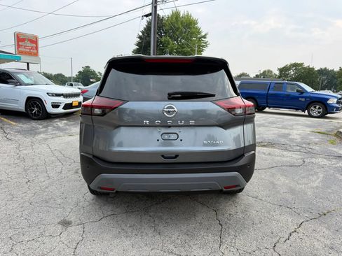 Used 2021 Nissan Rogue SV AWD/4WD image 4