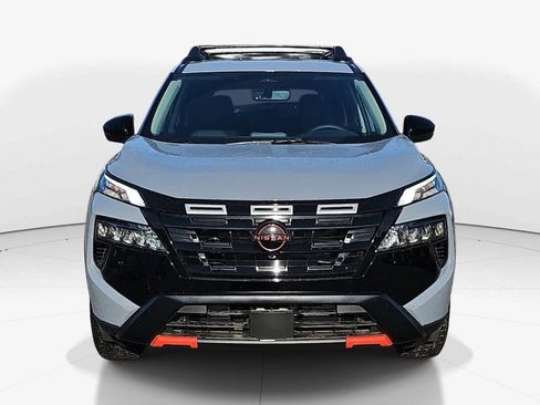 New 2026 Nissan Rogue SV AWD/4WD image 10