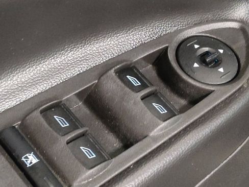 Used 2019 Ford Escape S image 27