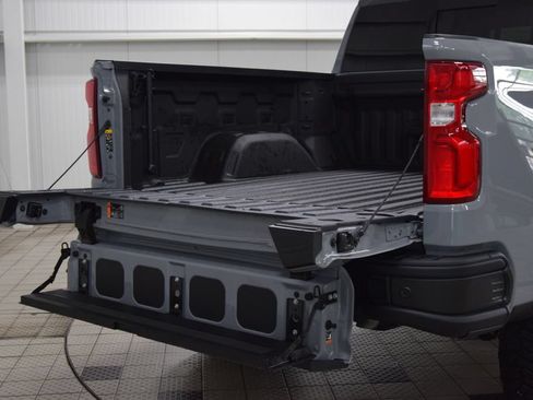 Used 2024 Chevrolet Silverado 1500 ZR2 w/ ZR2 Bison Edition AWD/4WD image 29