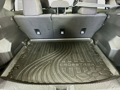 Certified 2025 Subaru Crosstrek 2.0i Premium image 33