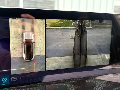 New 2026 Cadillac Escalade IQ Sport 1 w/ LPO, Floor Liner Package image 35