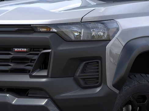 New 2026 Chevrolet Colorado Trail Boss AWD/4WD image 11