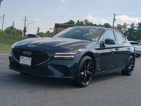Used 2023 Genesis G70 2.0T w/ Sport Prestige Package AWD/4WD image 7