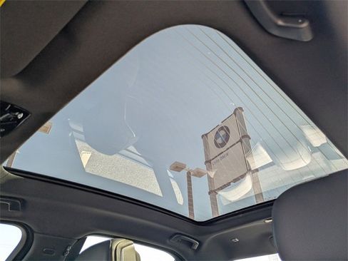 New 2026 BMW 740i w/ Executive Package image 22