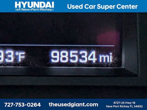 Used 2018 Hyundai Santa Fe Sport FWD image 34