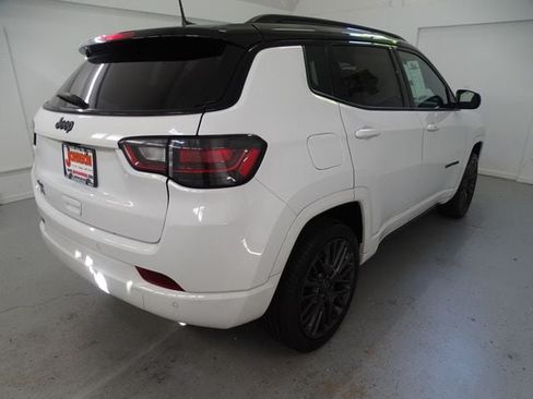 Certified 2023 Jeep Compass High Altitude AWD/4WD image 24