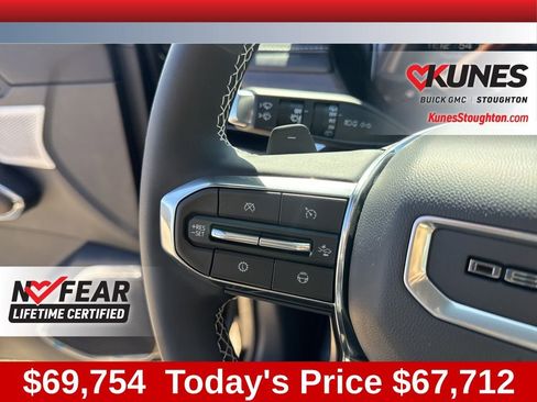 New 2026 GMC Acadia Denali Ultimate w/ LPO, Floor Liner Package AWD/4WD image 31