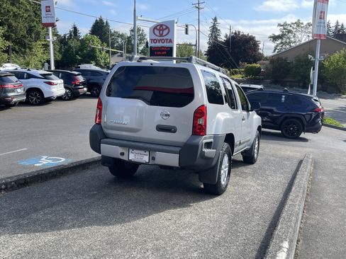 Used 2015 Nissan Xterra S AWD/4WD image 7