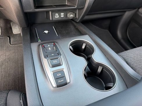 Certified 2025 Honda Ridgeline Sport image 15