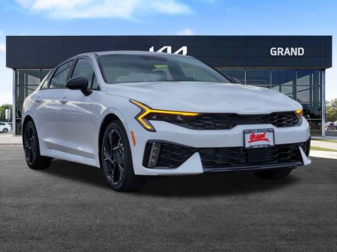 New 2026 Kia K5 GT-Line image 2
