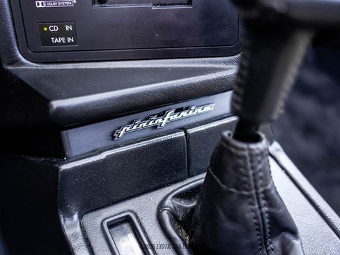 Used 1993 Cadillac Allante FWD image 51
