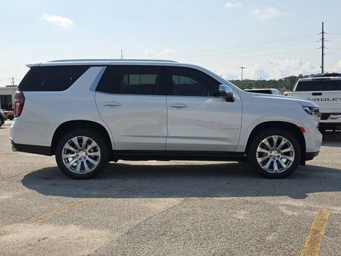 Used 2023 Chevrolet Tahoe Premier w/ Premium Package 2 RWD image 6