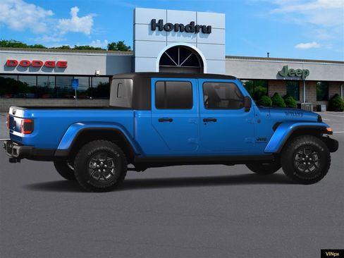 New 2025 Jeep Gladiator Willys image 15
