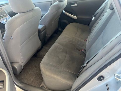 Used 2011 Toyota Prius Two w/ Preferred Accessory Pkg FWD image 8