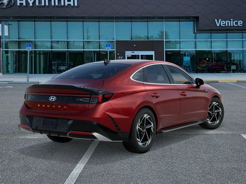 New 2026 Hyundai Sonata SEL FWD image 4