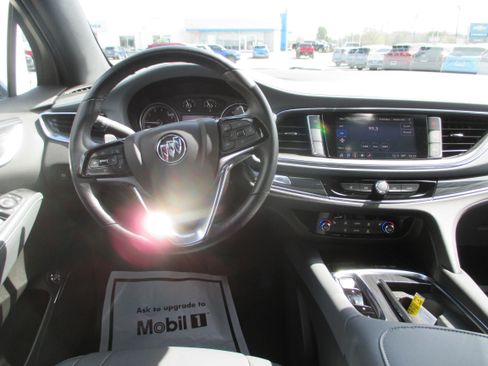 Used 2024 Buick Enclave Essence w/ Sport Touring Edition image 12