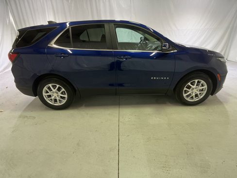 Certified 2022 Chevrolet Equinox LT image 12