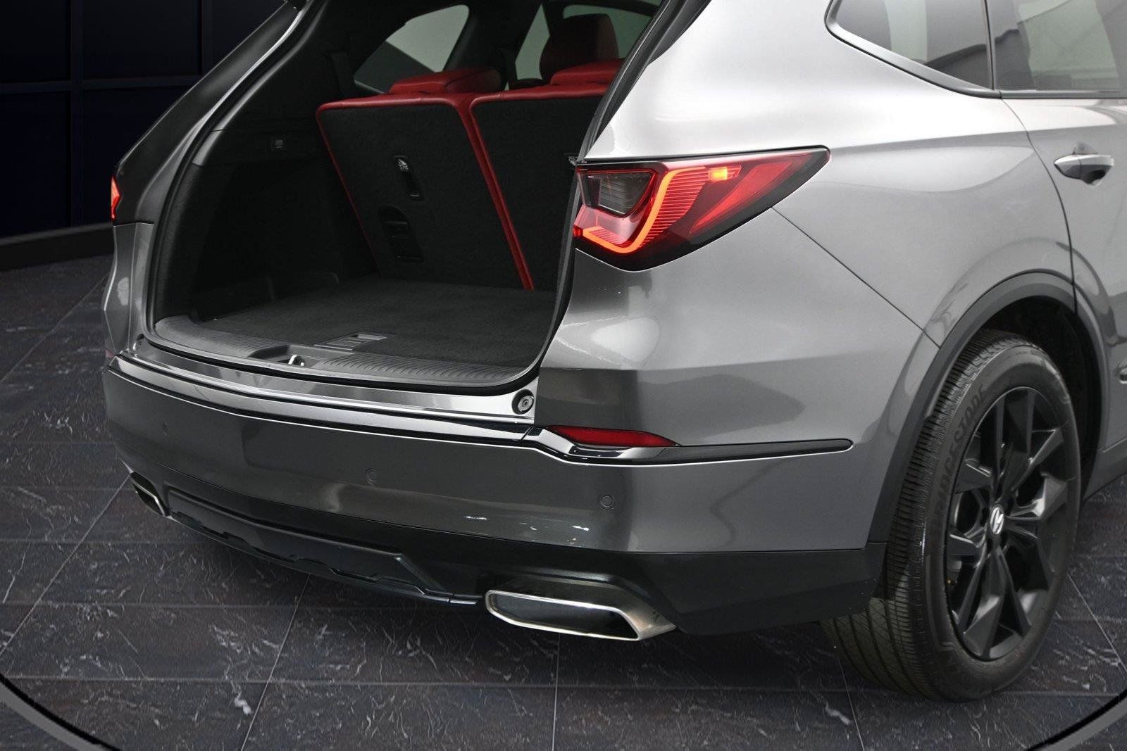 Used 2022 Acura MDX A-Spec AWD/4WD image 13