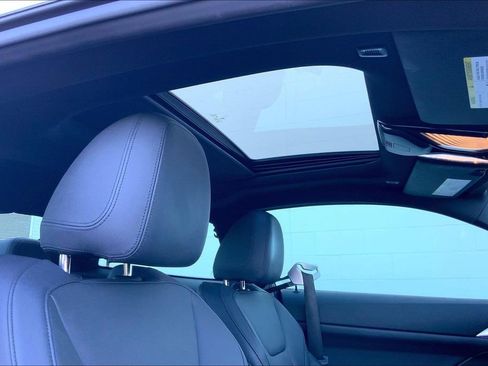 Used 2021 BMW 430i Coupe w/ Convenience Package image 21