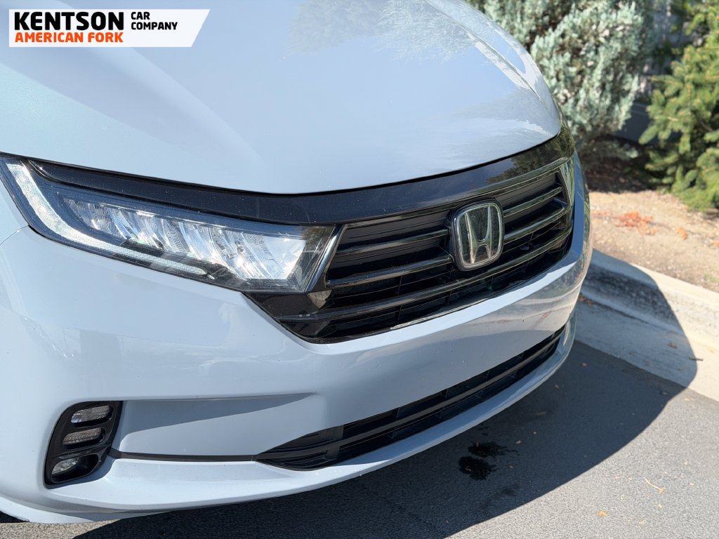 Used 2023 Honda Odyssey Sport image 11