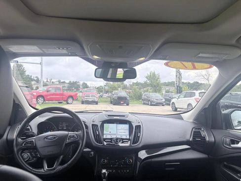 Used 2017 Ford Escape Titanium w/ Equipment Group 301A AWD/4WD image 16