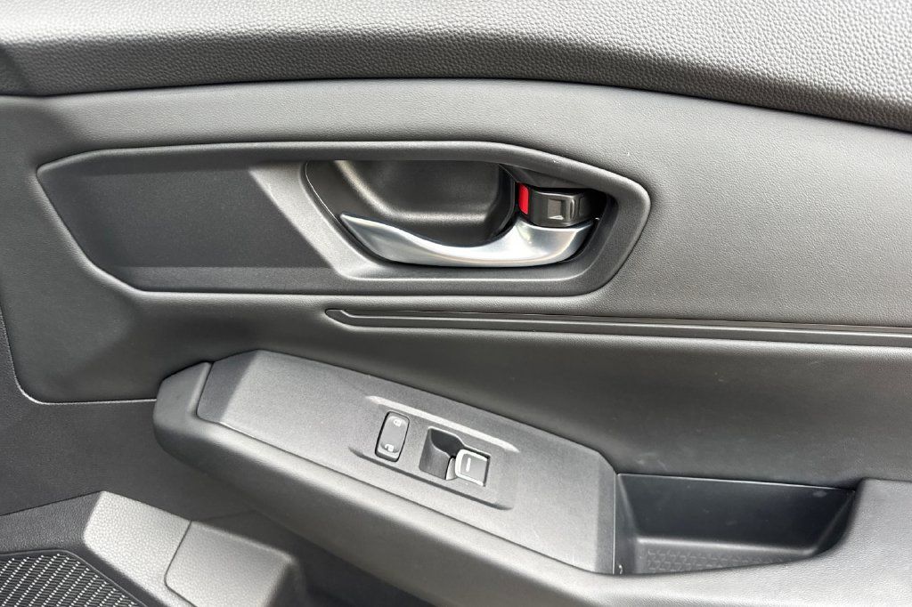 Certified 2023 Honda Accord EX image 20