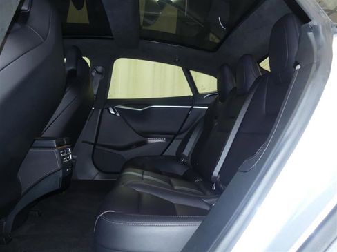 Used 2017 Tesla Model S 100D image 22