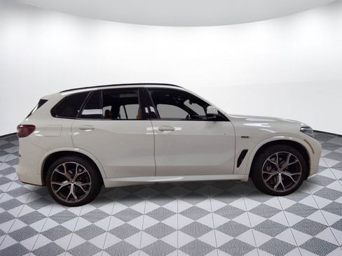 Certified 2023 BMW X5 xDrive45e w/ M Sport Package image 7