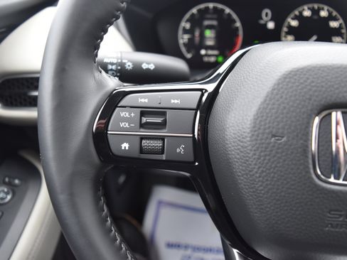 Certified 2026 Honda HR-V EX-L image 19