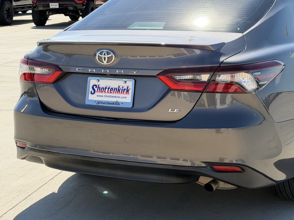 Used 2023 Toyota Camry LE FWD image 6