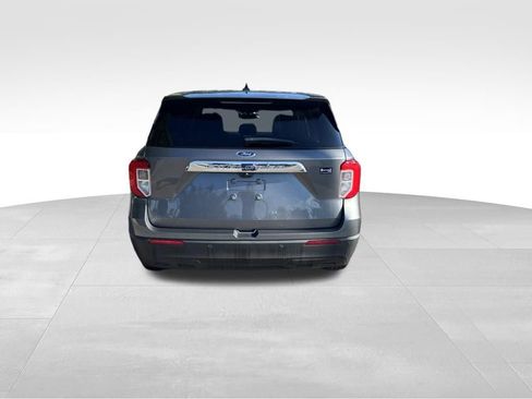 Used 2021 Ford Explorer 2WD image 5