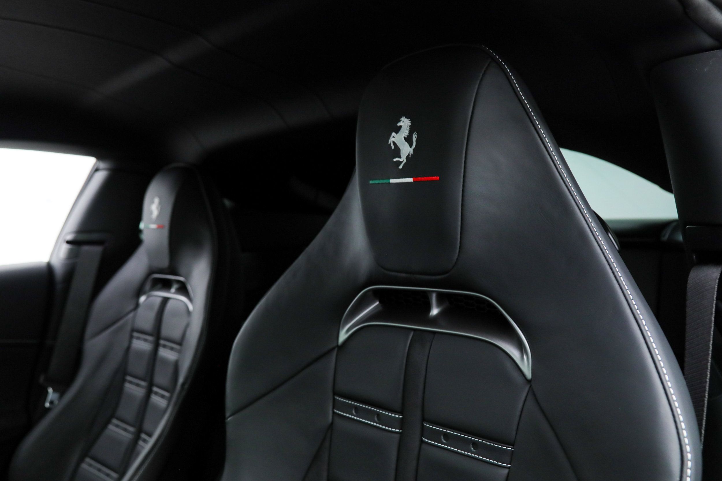 Certified 2025 Ferrari 12Cilindri RWD image 35