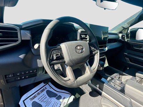Used 2025 Toyota Tundra SR5 w/ SR5 Premium Package AWD/4WD image 12