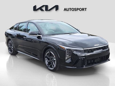 New 2026 Kia K4 GT-Line image 3