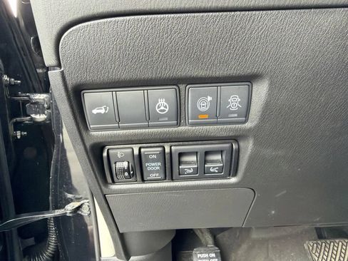 Used 2020 INFINITI QX80 Luxe w/ Sensory Package AWD/4WD image 17