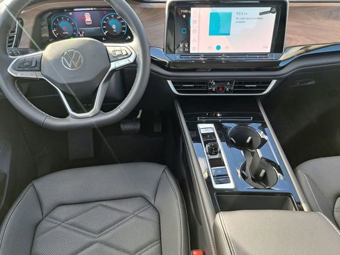 New 2026 Volkswagen Atlas SE image 21