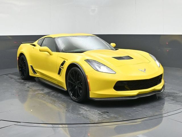 Used 2017 Chevrolet Corvette Grand Sport RWD image 2