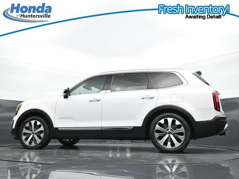 Used 2021 Kia Telluride EX w/ EX Premium Package FWD image 42