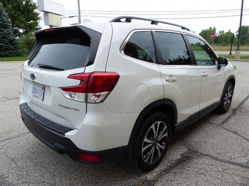 Used 2023 Subaru Forester Limited w/ Popular Package #2 AWD/4WD image 13
