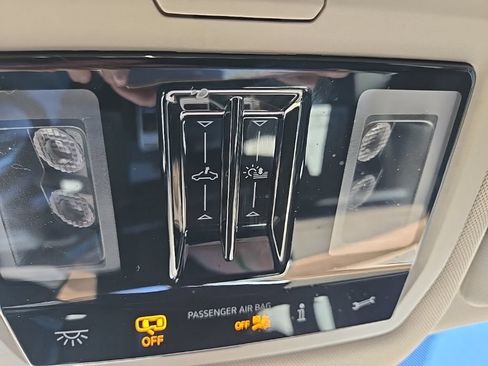 Used 2024 Volkswagen Atlas SEL Premium R-Line AWD/4WD image 69