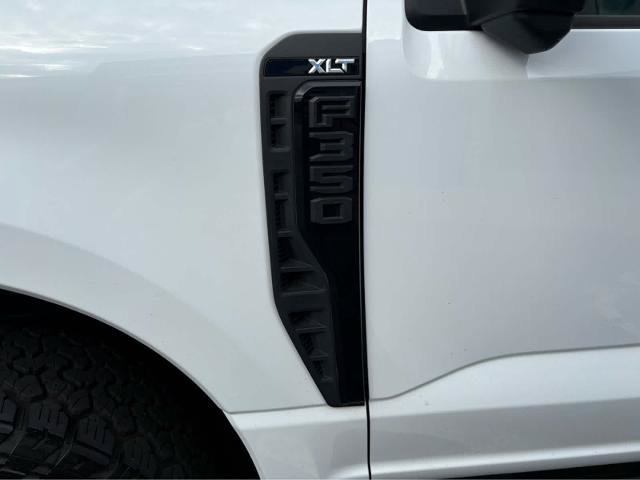 Used 2024 Ford F350 XLT w/ XLT Premium Package AWD/4WD image 9